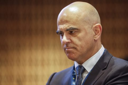 Εκατομμύρια Ιρανοί σε απομόνωση: Χωρίς ίντερνετ εδώ και ένα μήνα εν μέσω πολέμου – «Φοβόμαστε ότι θα γίνουμε σαν τη Βόρεια Κορέα»