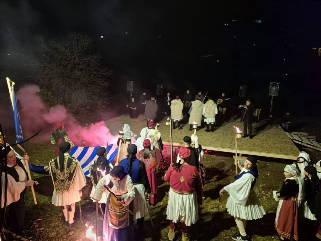 Συγκίνησε η ιστορική αναπαράσταση στα Τρόπαια της Γορτυνίας