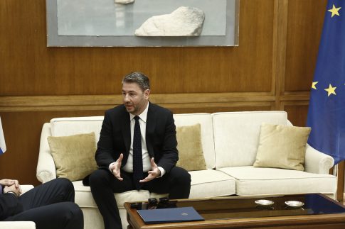 Π. Πετράκης στο ΕΡΤnews Radio 105,8: Τα σενάρια για την οικονομία μετά την ανάφλεξη στη Μέση Ανατολή