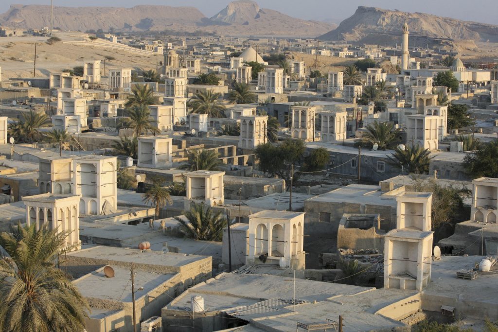 Στα «άδυτα» του Κεσμ: Το υπόγειο οχυρό πυραύλων και γεωλογικό θαύμα του Ιράν