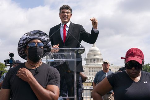 <strong>Η Ρωσία ανέφερε ότι κατέστρεψε 21 ουκρανικά drones πάνω από τρεις περιοχές</strong>