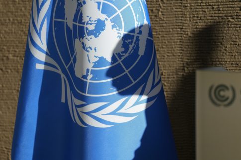 Η ανάγκη μας να πιστεύουμε <bro> μια θετική είδηση