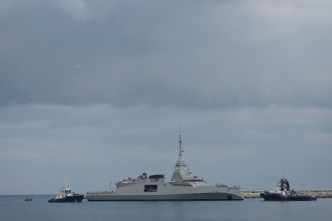 Οι Αμερικανοί βύθισαν την ιρανική φρεγάτα ανοιχτά της Σρι Λάνκα – Τουλάχιστον 87 νεκροί, και δεκάδες αγνοούμενοι