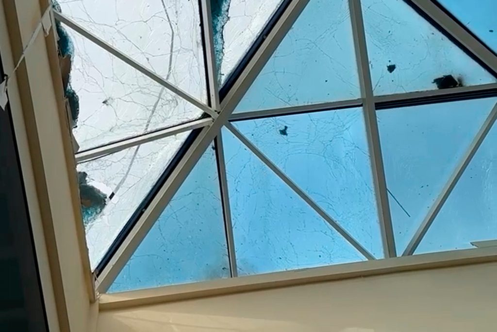 Στόχος ιρανικού drone έγινε αεροδρόμιο στο Αζερμπαϊτζάν – Δύο τραυματίες