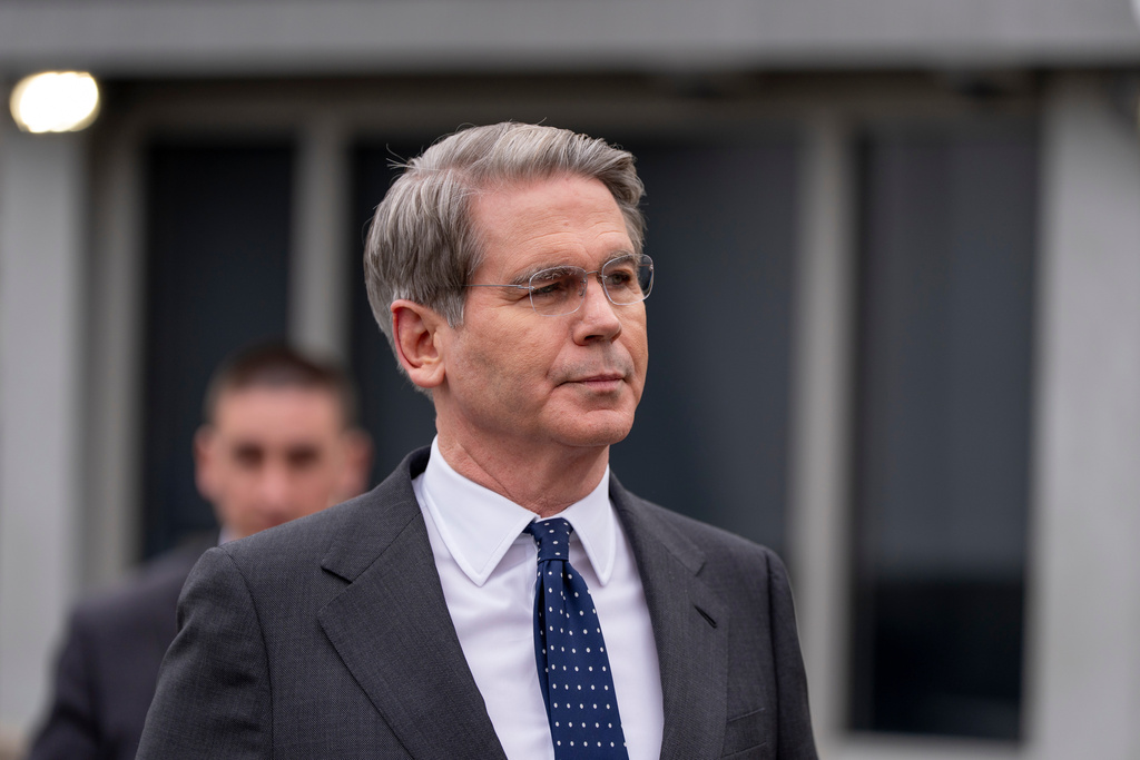 ΗΠΑ: «Λεφτά υπάρχουν» για τον πόλεμο στο Ιράν