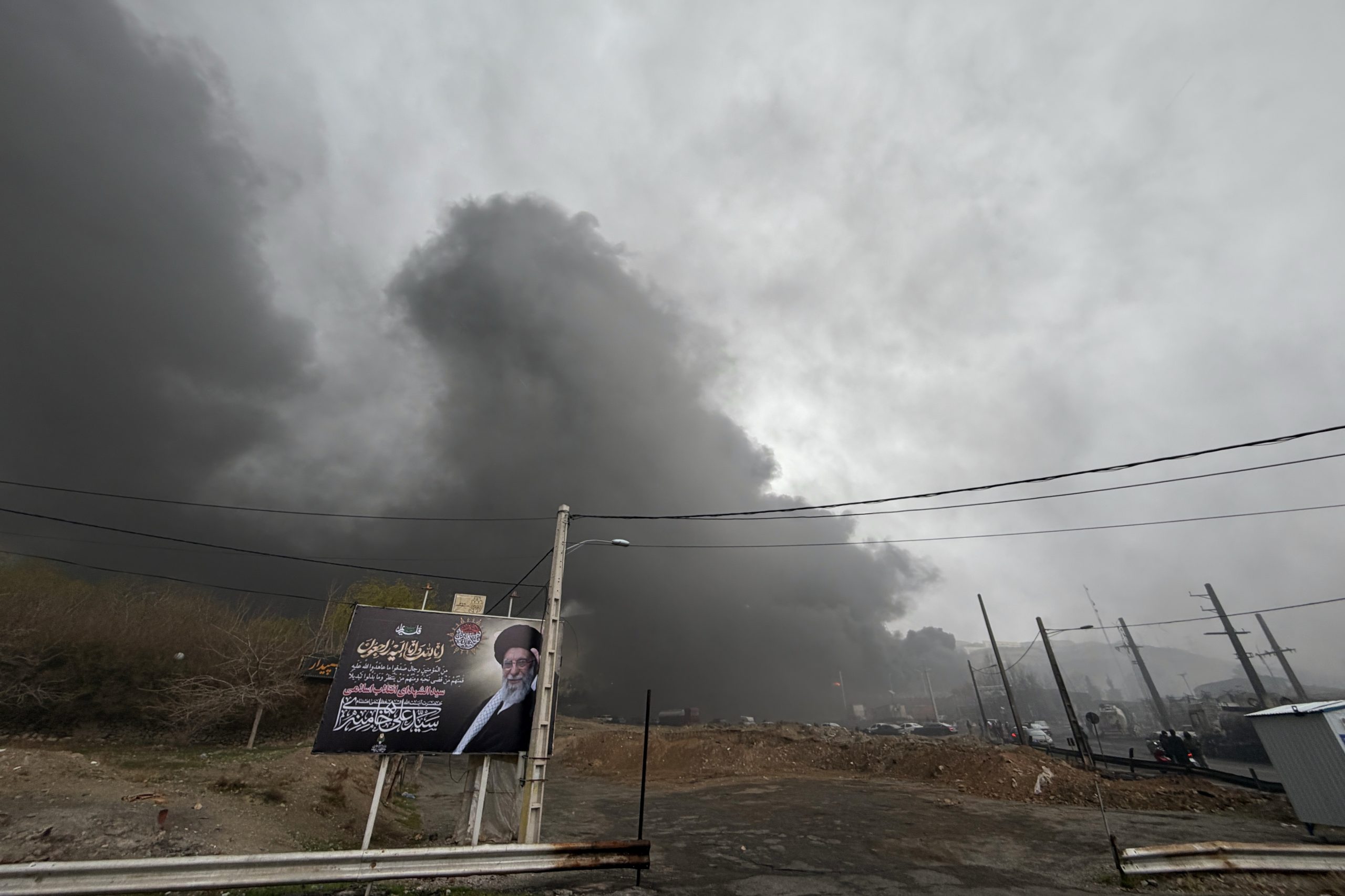 APTOPIX Iran US Israel Ιράν: Η «κρυφή αυτοκρατορία» του Μοτζταμπά Χαμενεΐ με ακίνητα εκατοντάδων εκατομμυρίων στη Δύση