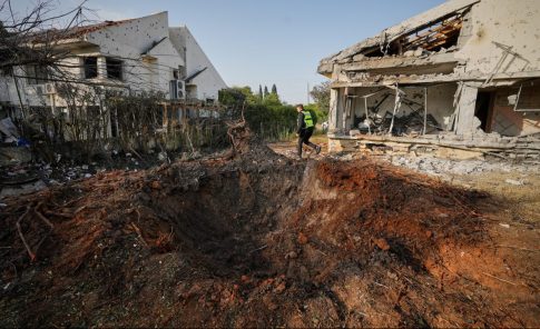 Μαθητές του 2ου Προτύπου ΓΕΛ Βόλου στο 5ο Εκπαιδευτικό Μαθητικό Συνέδριο στο Παρίσι