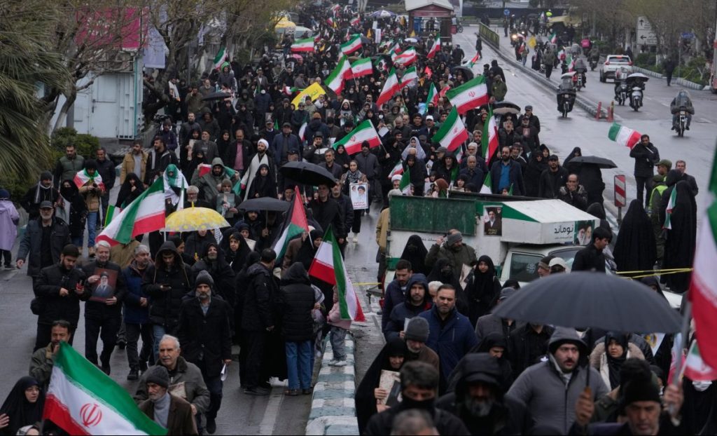 Γιατί ο Τραμπ μπορεί να μην είναι σε θέση να τερματίσει τον πόλεμο που ξεκίνησε στο Ιράν, ακόμα κι αν το ήθελε