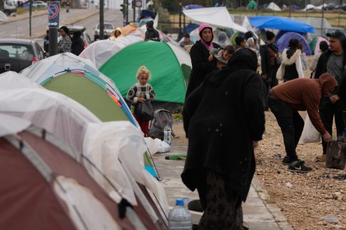 Καλαμάτα: Με δυο συγκεντρώσεις τιμήθηκε η 50<sup>η</sup> επέτειος της εξέγερσης του Πολυτεχνείου