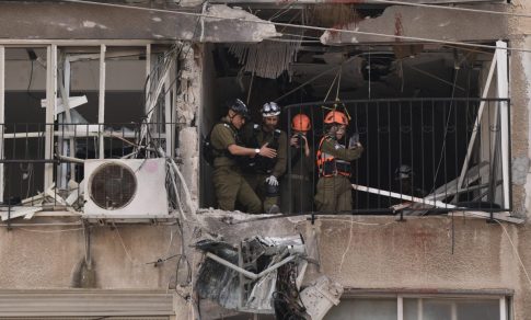 Live – Ισραήλ: Επιχειρήσεις κατά Ιράν για τουλάχιστον τρεις εβδομάδες και προετοιμασίες για κλιμάκωση στον Λίβανο – «Απομένουν χιλιάδες στόχοι»