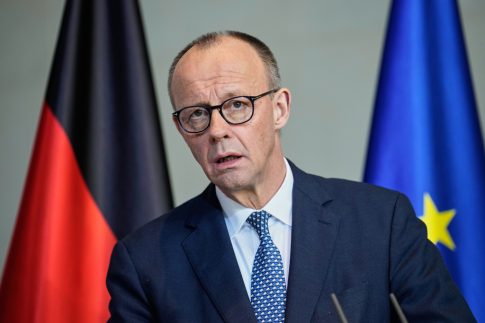 Στη Μαδρίτη σήμερα ο <strong>Μαχμούντ Αμπάς</strong>