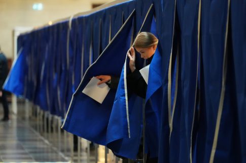 Έξι συλλήψεις για πλαστά πτυχία από εκπαιδευτήρια σε Αττική, Χανιά και Ιωάννινα – Κέρδη άνω των 3 εκατ. ευρώ