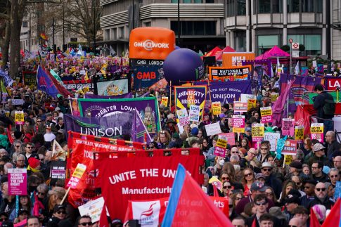 «Άγιον Όρος. Τόπος σιωπής» -Έργα του Γιώργου Ταξίδη στην Κωνσταντινούπολη