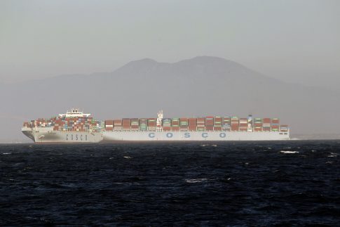 Πικετοφορία των οργανώσεων του ΚΚΕ και της ΚΝΕ την Τρίτη