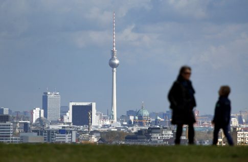 Τ. Γιαννίτσης στο ΕΡΤnews Radio 105,8: Οι κοινωνικές συνθήκες είναι αυτές που επιβάλλουν τις συμπράξεις των κομματικών δυνάμεων