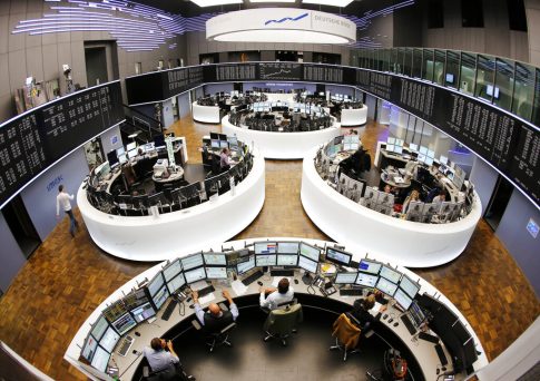 Καλαμάτα: Αντιπολεμικό συλλαλητήριο στις 19:30 στην Κεντρική Πλατεία