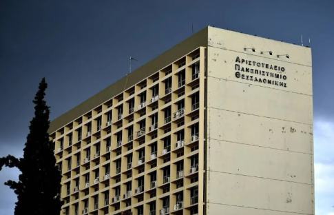 Η Θεσσαλονίκη «φωτίζει» την Ελπίδα- Ο Λευκός Πύργος γίνεται… κόκκινος για το Πολλαπλούν Μυέλωμα