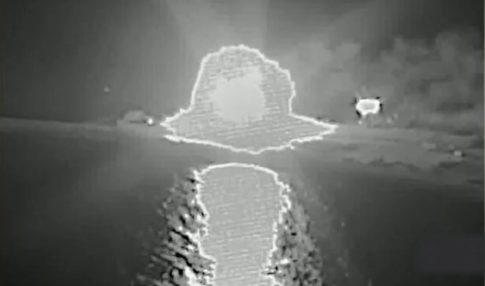 Live: Στις φλόγες η Μέση Ανατολή – <strong>πιθέσεις του Ιράν σε πετρελαϊκές εγκαταστάσεις, το Ισραήλ χτυπά τη Βηρυτό</strong>