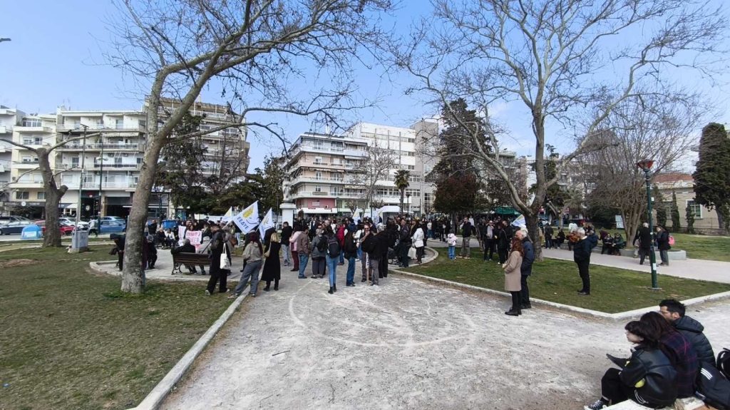 Αλεξανδρούπολη: Συλλαλητήριο από την Επιτροπή Ειρήνης και εργατικά σωματεία και φορείς στο Πάρκο Ακαδημίας