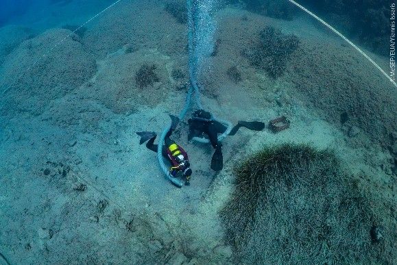 eik-5-anaskafi-tis-tomis-2-2025-fot-g-issaris Μπρίκι Μέντωρ: Σημαντική ανακάλυψη στο ναυάγιο του Έλγιν – Ανεκτίμητο θραύσμα από γλυπτό