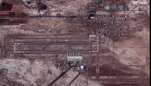 Δορυφορικές εικόνες δείχνουν ζημιές από αεροπορικές επιδρομές σε ιρανικές εγκαταστάσεις πυραύλων και αεροσκαφών ανά τη χώρα