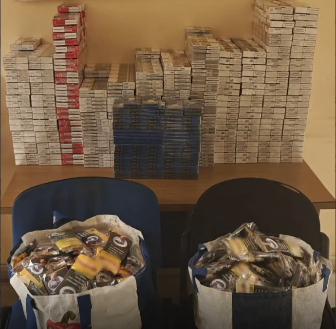 Τρεις συλλήψεις για διακίνηση λαθραίων καπνικών προϊόντων σε Ομόνοια και Πατήσια