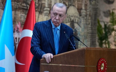 Επίσκεψη Μητσοτάκη στην Ινδία: Εμβάθυνση της στρατηγικής σχέσης – Παρούσα η Ελλάδα στη διαμόρφωση της πολιτικής για την Τεχνητή Νοημοσύνη