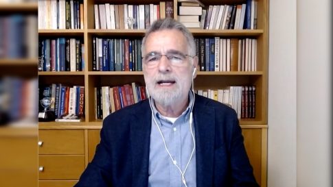 Το ΕΡΤnews στα ΗΑΕ: Πυραυλικά πλήγματα σε Αμπού Ντάμπι, κοντά στο αεροδρόμιο του Ντουμπάι και στο λιμάνι της Φουτζάιρα – Ένας νεκρός