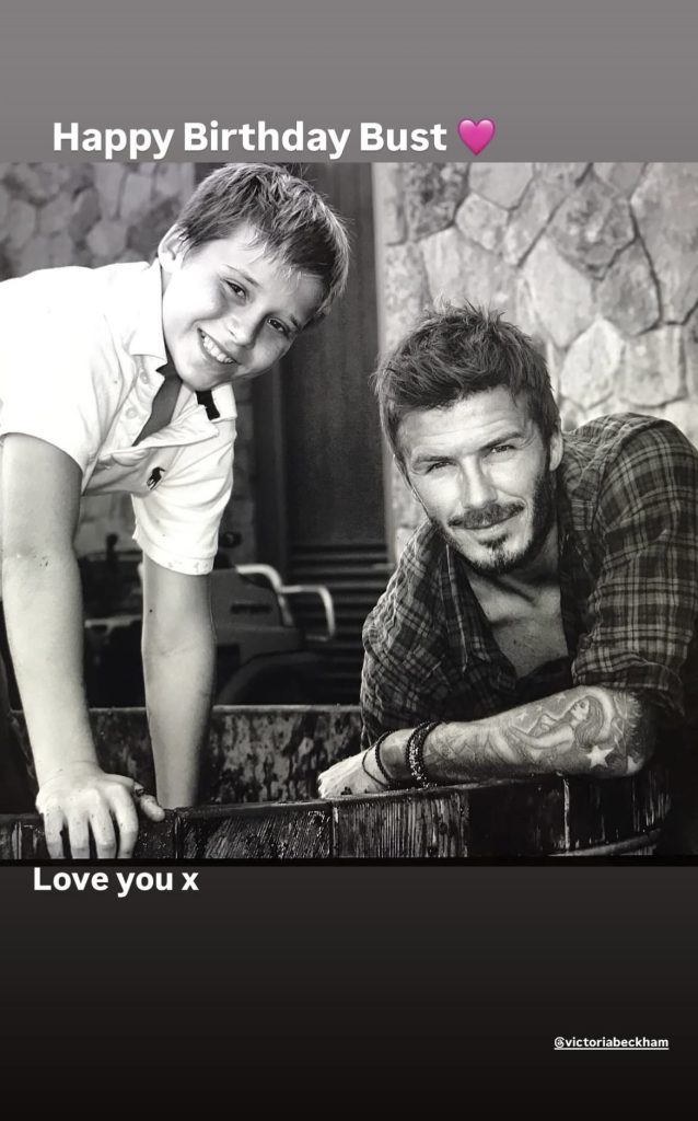 Ο Ντέιβιντ και η Βικτόρια Μπέκαμ ευχήθηκαν δημόσια στον γιο τους Μπρούκλιν παρά τη ρήξη στην οικογένεια