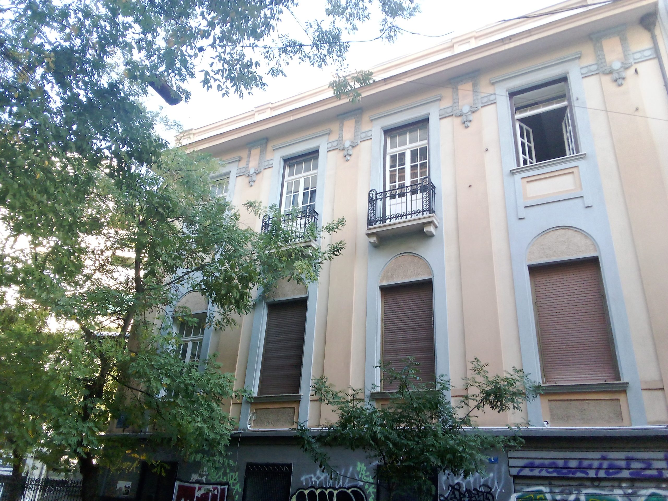 «Παρείσακτοι» από άλλες εποχές στο αστικό περιβάλλον Δ’ μέρος (φωτορεπορτάζ)