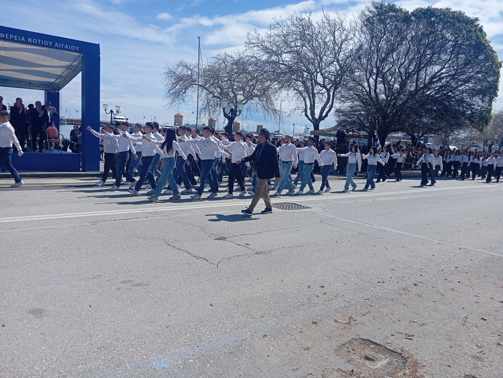Με λαμπρότητα ο εορτασμός της 25ης Μαρτίου στη Ρόδο παρουσία της Υπουργού Τουρισμού