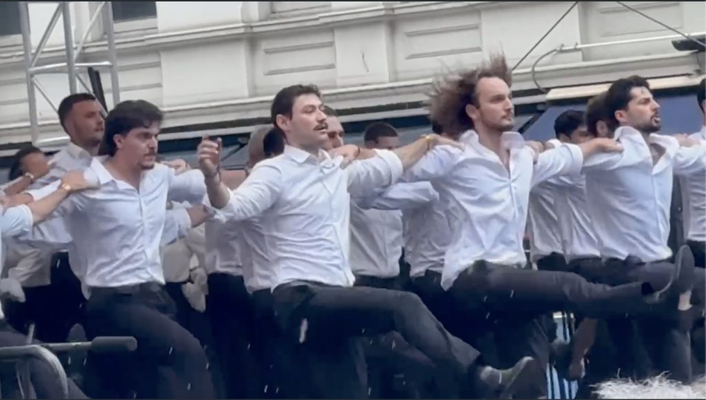 Μεγάλη επιτυχία στο ελληνικό φεστιβάλ της Αυστραλίας: Χιλιάδες ομογενείς και επισκέπτες τίμησαν τις ελληνικές ρίζες σε Μελβούρνη και Σίδνεϊ