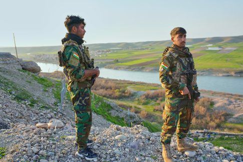 Συνελήφθη άνδρας έξω από τη ΓΑΔΑ που κρατούσε πάνω του χειροβομβίδες – Έγινε ελεγχόμενη έκρηξη από το ΤΕΕΜ, οι χειροβομβίδες ήταν αληθινές