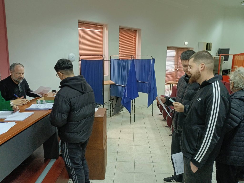 Ροδόπη: Σε εξέλιξη η εκλογή συνέδρων του ΠΑΣΟΚ-ΚΙΝΑΛ