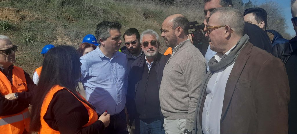 O υπουργός Υποδομών σε έργα αποκατάστασης από τον Daniel στους δήμους Μουζακίου και Καρδίτσας