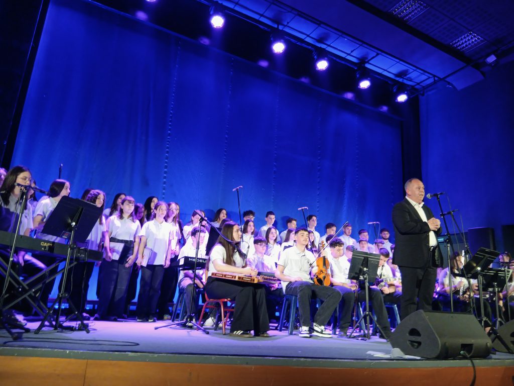 Πανηγυρικά ολοκληρώθηκε το 41o Πανελλήνιο Φεστιβάλ Ερασιτεχνικού Θεάτρου Καρδίτσας