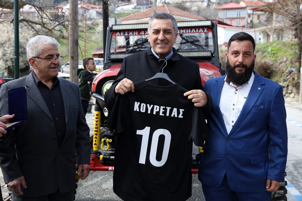 Στη Χρυσομηλιά Καλαμπάκας για την 25η Μαρτίου ο Δ. Κουρέτας