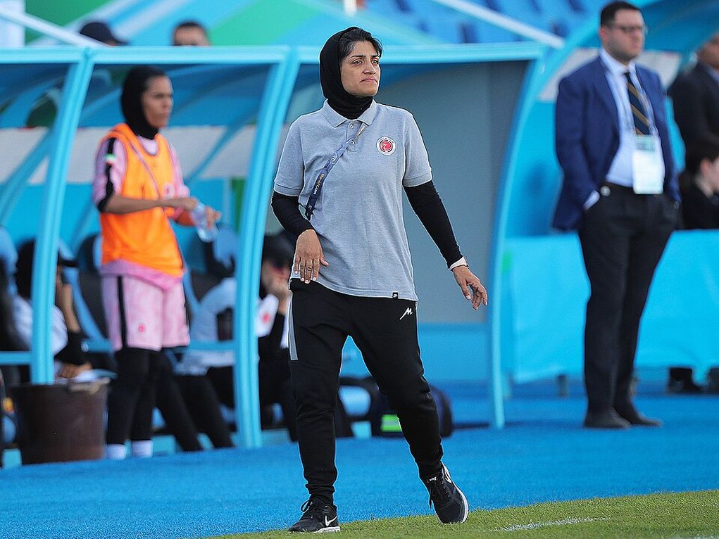 Προπονήτρια εθνικής Ιράν: «Το βαρύ κλίμα που είχε δημιουργηθεί επηρέασε τις παίκτριες κι αποφάσισαν να ζητήσουν άσυλο»  ​