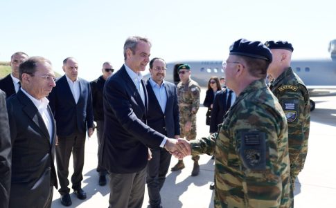 “Send Barron”: H διαδικτυακή καμπάνια για την στράτευση του Μπάρον Τραμπ στον πόλεμο με το Ιράν