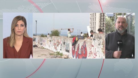 Είκοσι πορτρέτα προσωπικοτήτων ζωγραφισμένα στο 12<sup>ο</sup> γυμνάσιο Λαρίσης