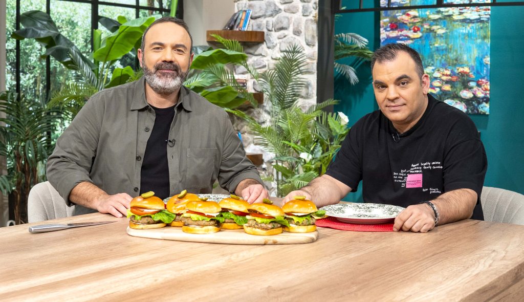 ΕΡΤ1: «ΠΟΠ Μαγειρική» με τον Ανδρέα Λαγό – Καλεσμένοι οι Κώστας Φαλελάκης, Νίκος Καραθάνος, Πέγκυ Σταθακοπούλου, Δήμητρα Στογιάννη, Δημήτρης Κανέλλος