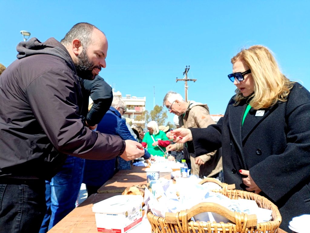 Κομοτηνή: Οι “Σπορίτες Ροδόπης” μοίρασαν και φέτος χιλιάδες σπόρους παραδοσιακών ποικιλιών κηπευτικών