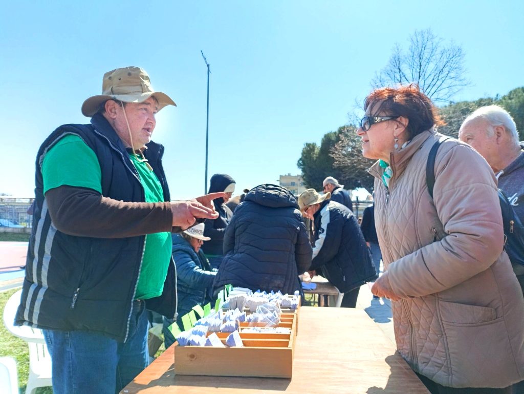 Κομοτηνή: Οι “Σπορίτες Ροδόπης” μοίρασαν και φέτος χιλιάδες σπόρους παραδοσιακών ποικιλιών κηπευτικών