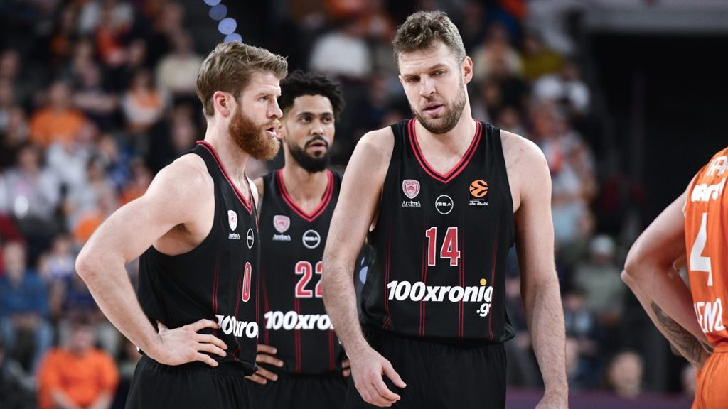 Ήττα στη Βαλένθια για τον Ολυμπιακό και… φωτιά στην τετράδα