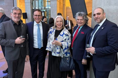 «Άγιον Όρος. Τόπος σιωπής» -Έργα του Γιώργου Ταξίδη στην Κωνσταντινούπολη