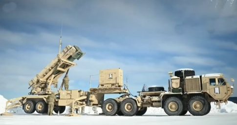 <strong>Oλοκληρώθηκε η επιχείρηση για την απομάκρυνση δύο χειροβομβίδων</strong> στο Κολωνάκι – Αποκαταστάθηκε η κυκλοφορία των οχημάτων στη Σκουφά