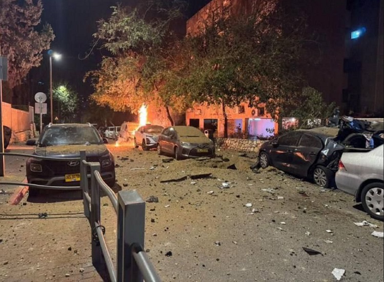 Δύο νεκροί στο Ισραήλ από Ιρανικούς πυραύλους