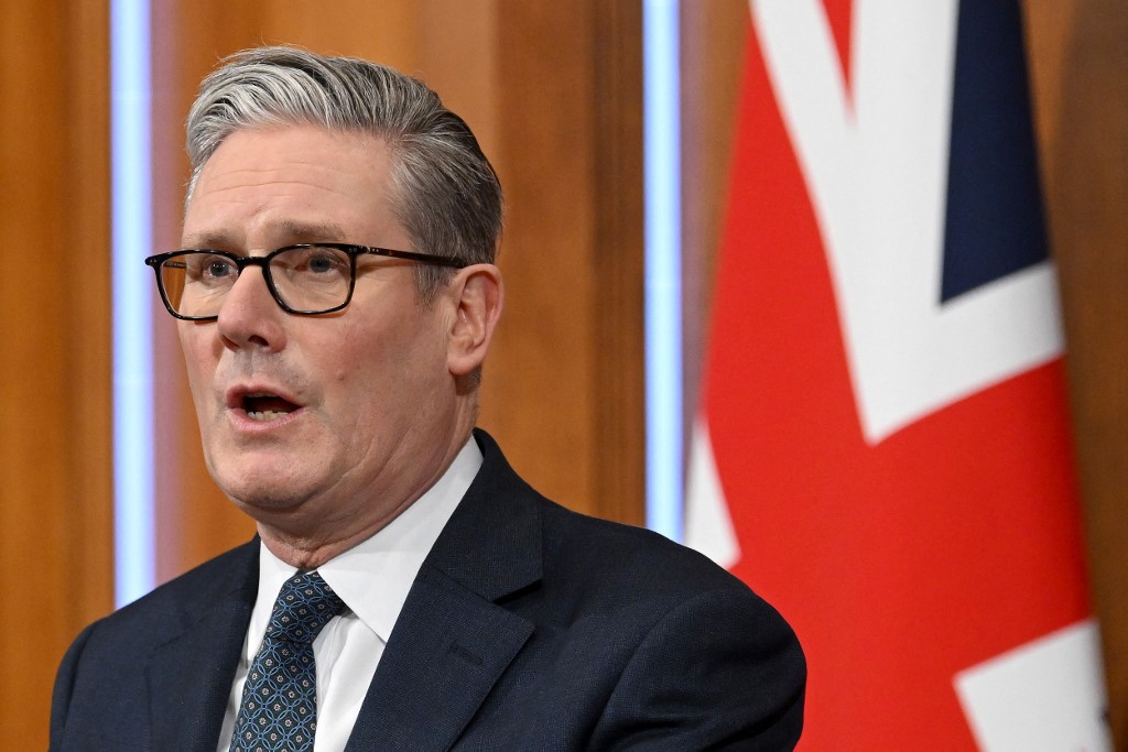 Στάρμερ: Δεν μπορούμε να αγνοήσουμε τις επιθέσεις στους συμμάχους μας – Στέλνουμε ελικόπτερα στην Κύπρο και 4 επιπλέον μαχητικά αεροσκάφη στο Κατάρ