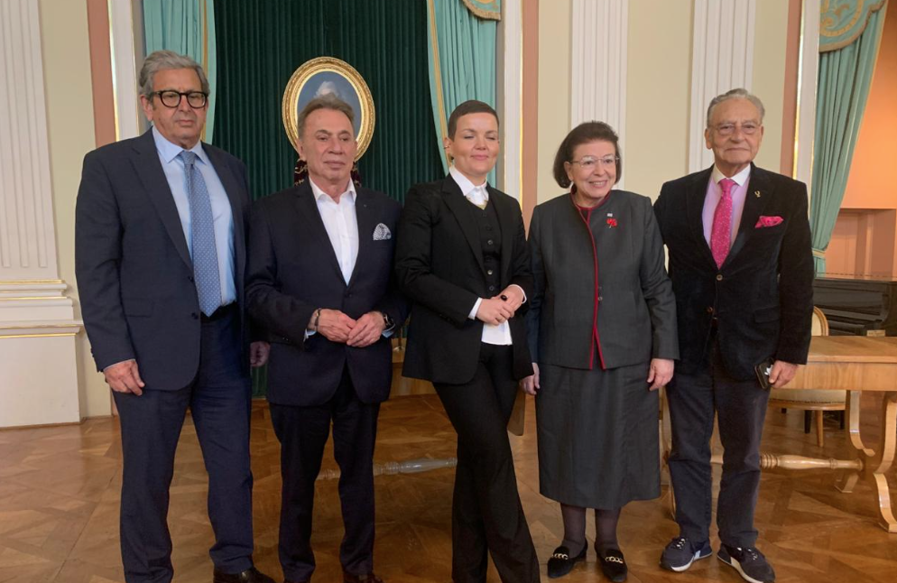 Λ. Μενδώνη για τον επαναπατρισμό των 91 ελληνοεβραϊκών θησαυρών από την Πολωνία: «Τα κειμήλια επιστρέφουν στην πατρίδα»