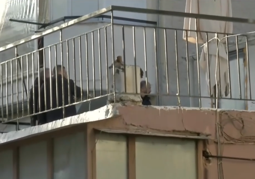 Θεσσαλονίκη: «Φως» στα αίτια του θανάτου της 59χρονης που εντοπίστηκε νεκρή στο διαμέρισμα της θα ρίξει η ιατροδικαστική εξέταση